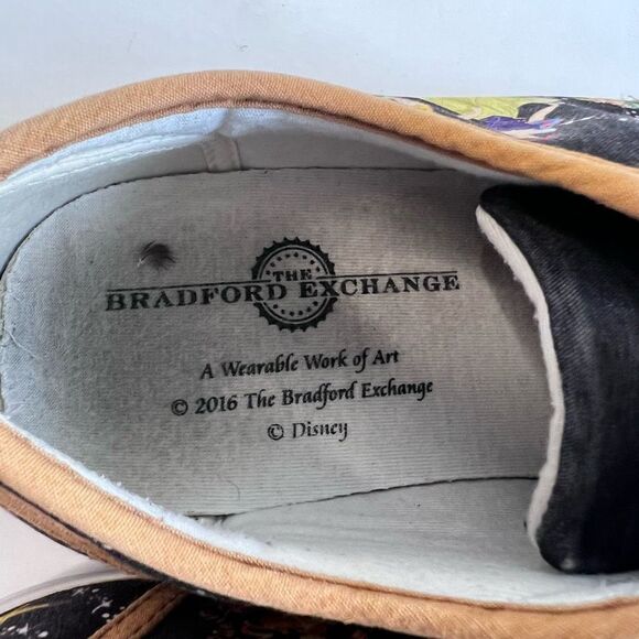 Rare Bradford Exchange Disney sneakers, sz 7 - Picture 6 of 9